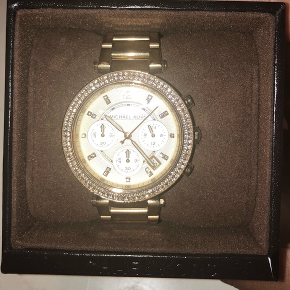 Micheal Kors Watch - Picture 3 of 4